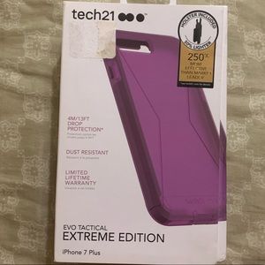 Tech 21 iPhone 7 Plus Case w/ Holster